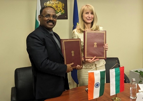 CAG of India inks pact with SAI Bulgaria to enhance audit expertise